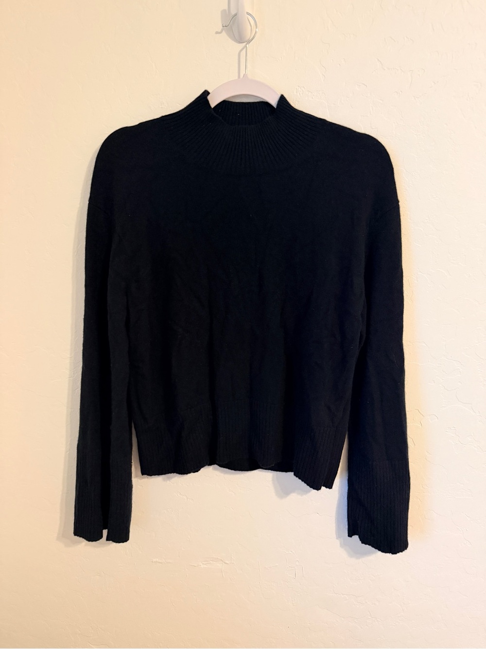 Banana Republic Cashmere Black Mock Neck Sweater Medium Ribbed Trim
